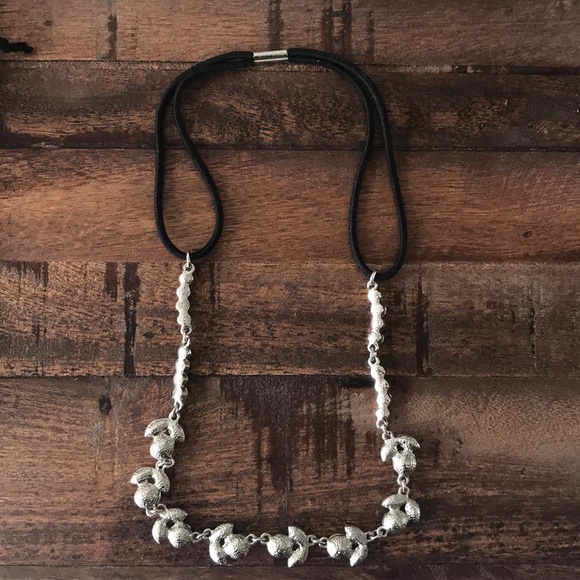 BCBG MAXAZRIA headpiece - Picture 3 of 4